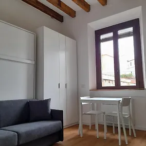 flat-in-milano-porta-romana.it-lombardy.com/